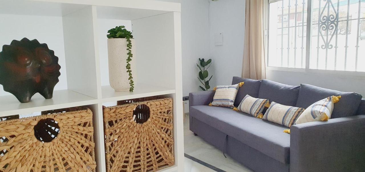 Apartamentos La Libertad 埃斯特波纳 外观 照片